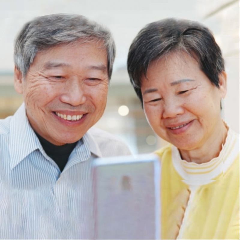 AI Literacy - Engage with Tech in a Safe Way